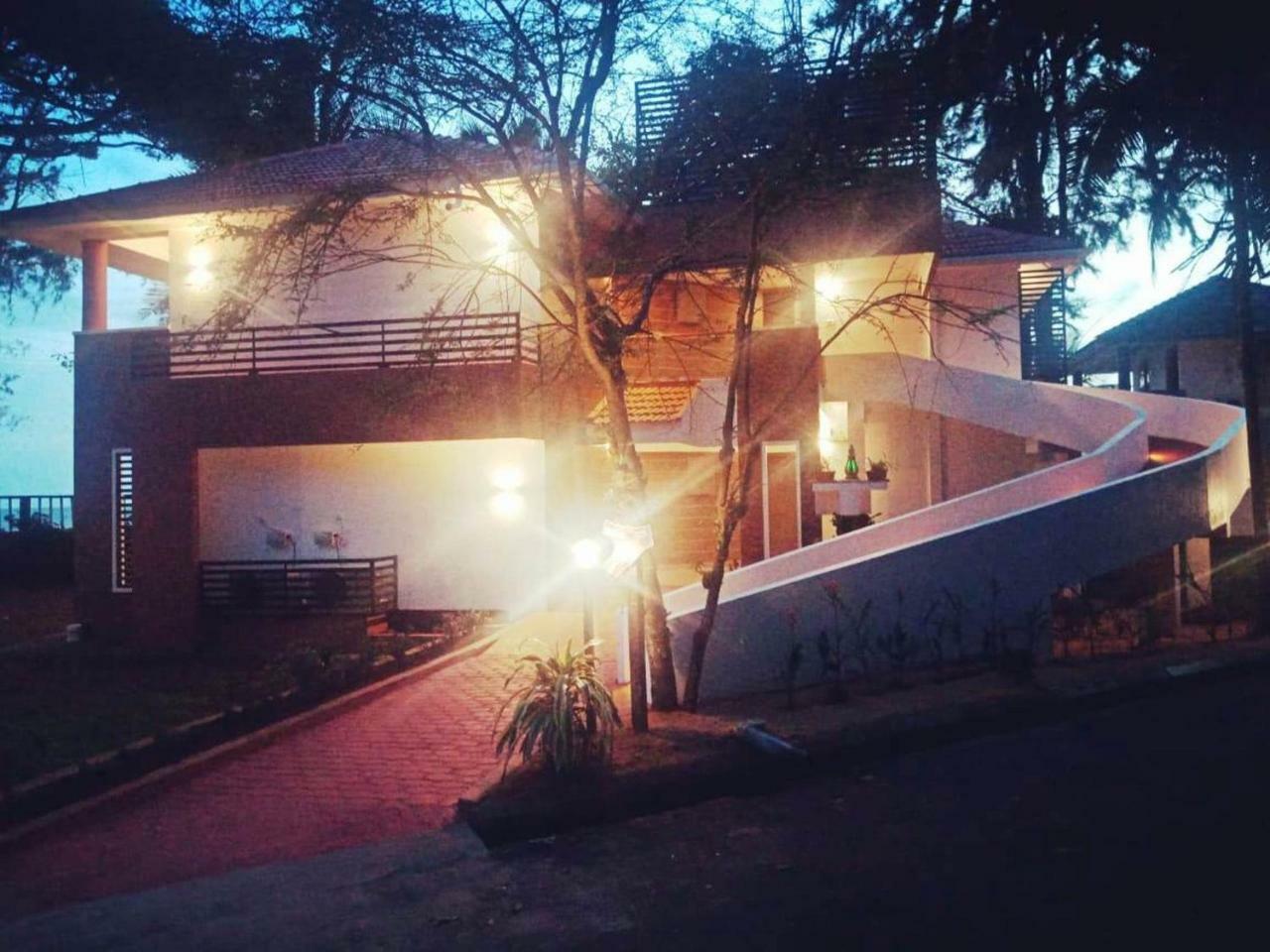 Kappad Beach Resort Chemancheri Exterior foto