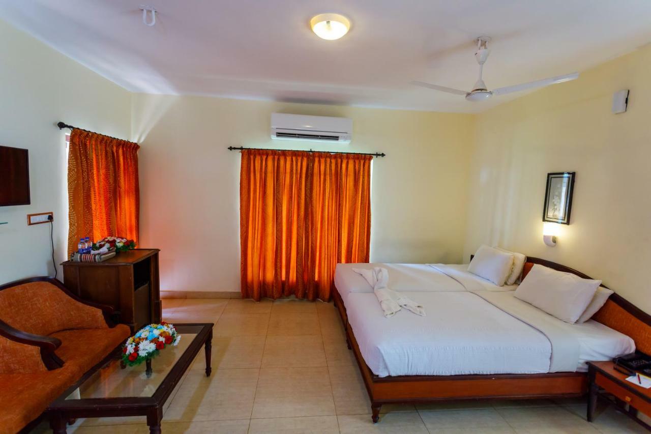 Kappad Beach Resort Chemancheri Exterior foto